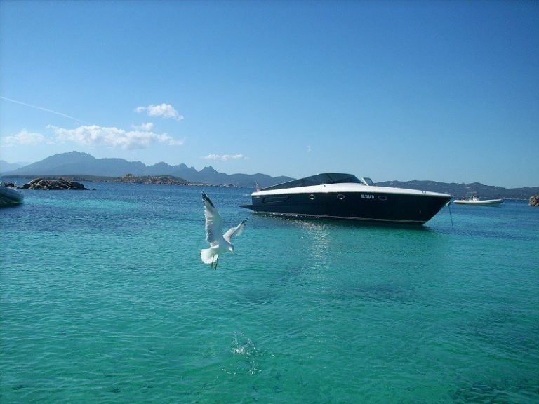 7 Notti Offerta Roulette 3 10 17 24 31 Luglio in Sardegna Avitur