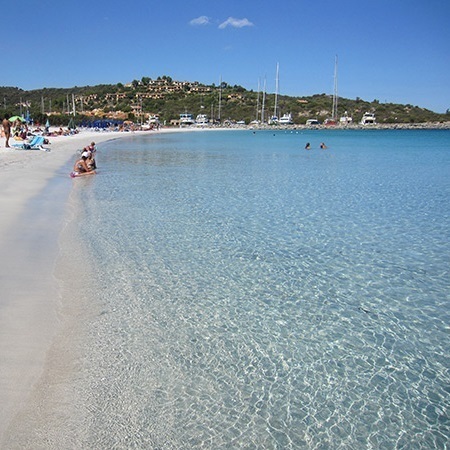 spiaggia-porto-ottiolu-budoni-avitur